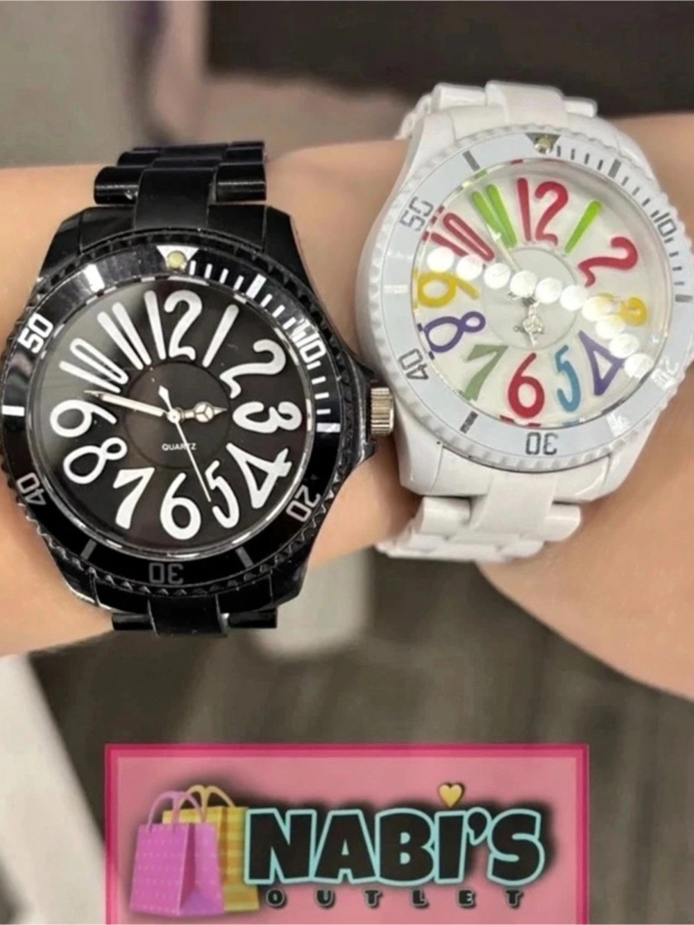 Quartz Watch Set in Black & White